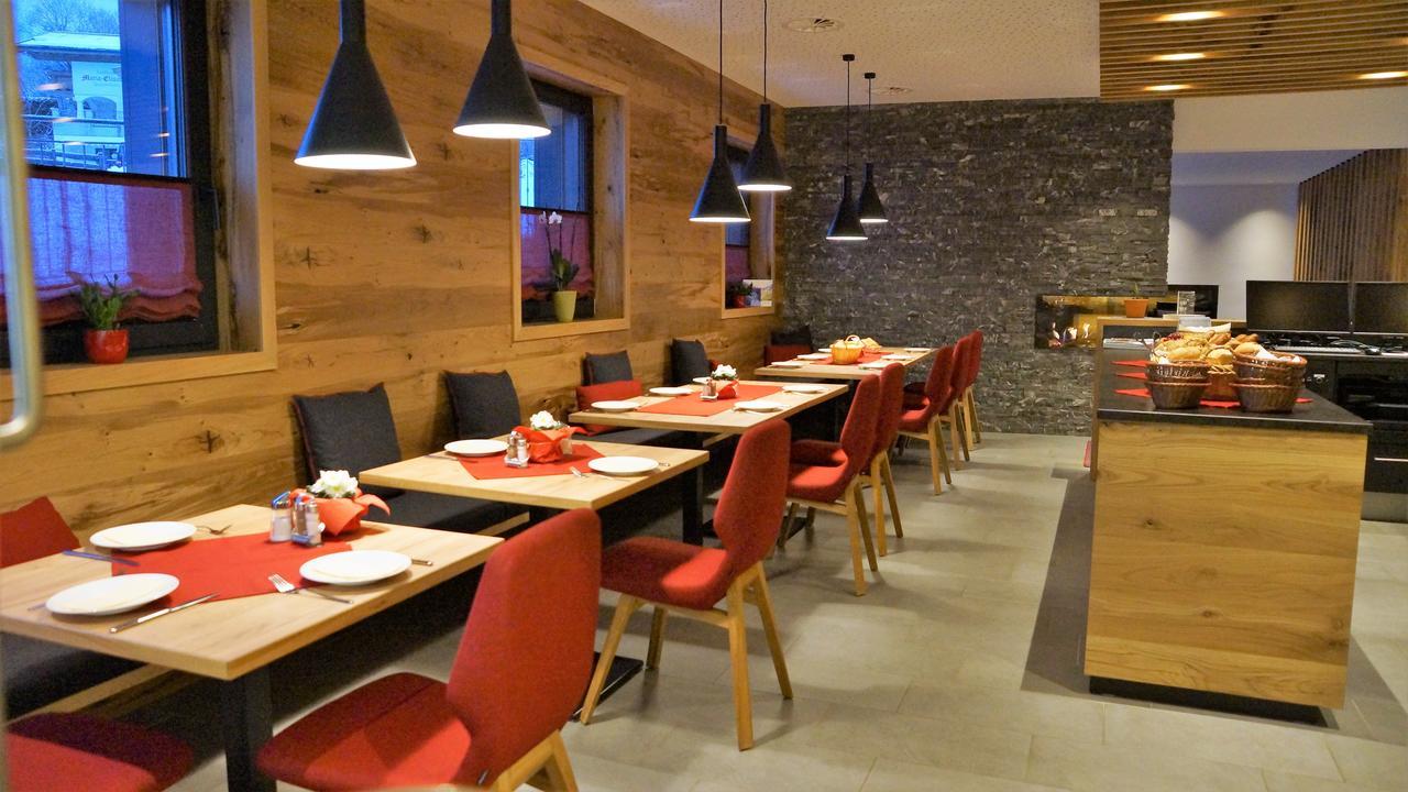 Das Heimsitz Brixen im Thale Exterior photo